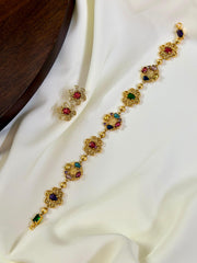 Gulmohar Navaratna Choker