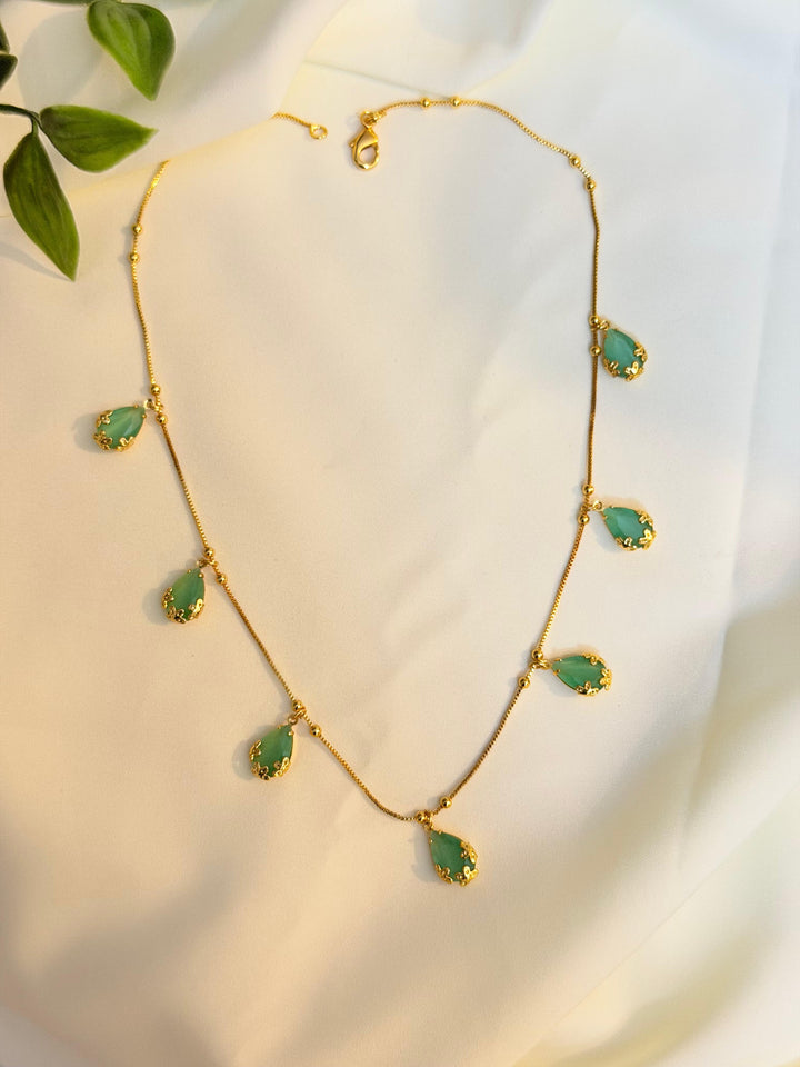 Dewdrop Neckpiece — Blue