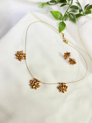 Golden Lotus Invisible Chain