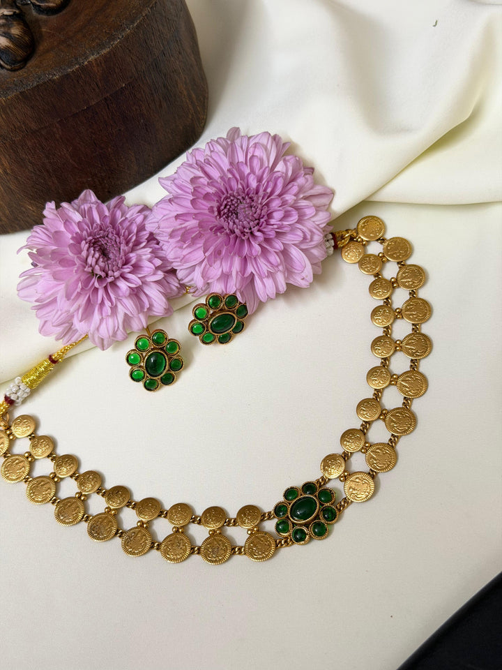 Coin Necklace With Green Flower Pendant Green