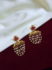 Diamond Shape Layered Pearl Earrings — Red