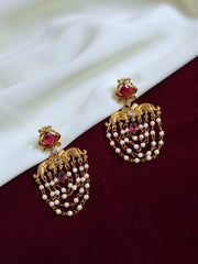 Diamond Shape Layered Pearl Earrings — Red