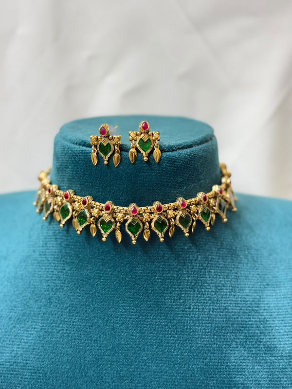 Choker