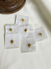 Floral Press-On Nose Pin Golden — Set of 6