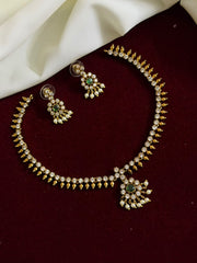 Elegant Simple CZ Stone Attigai Necklace — White & Green