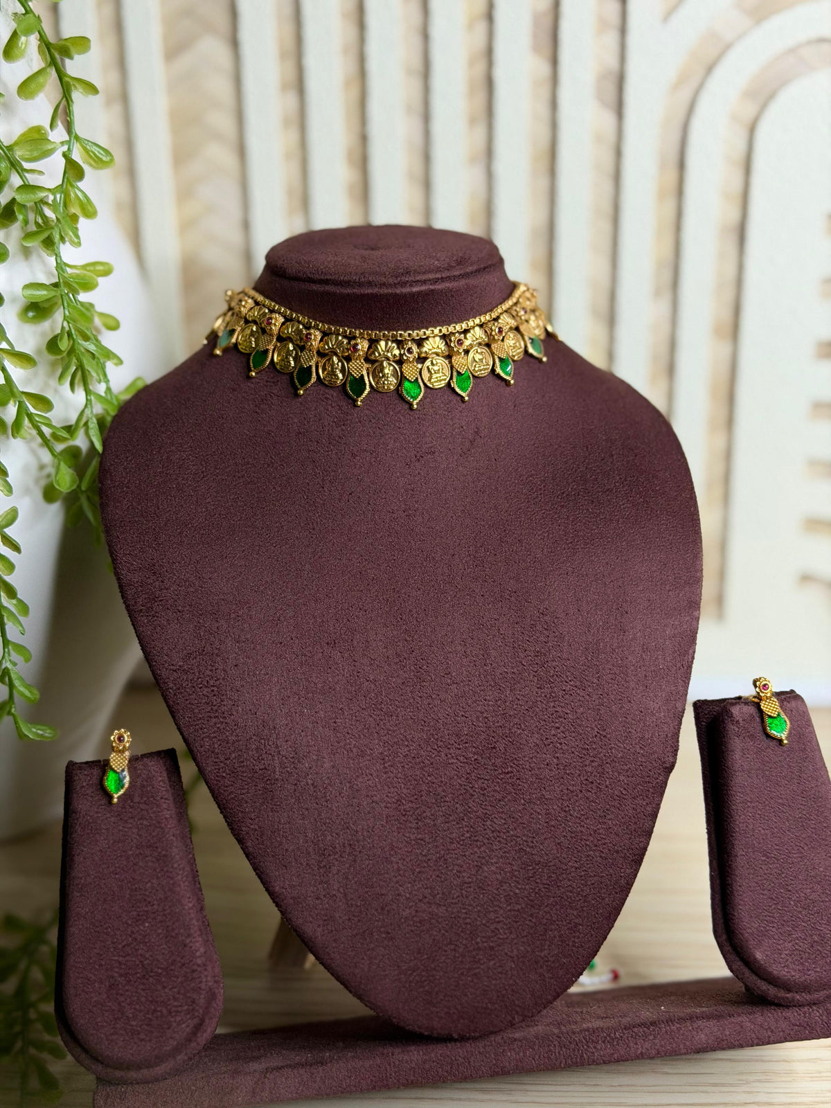 Coin Palakka Premium Choker