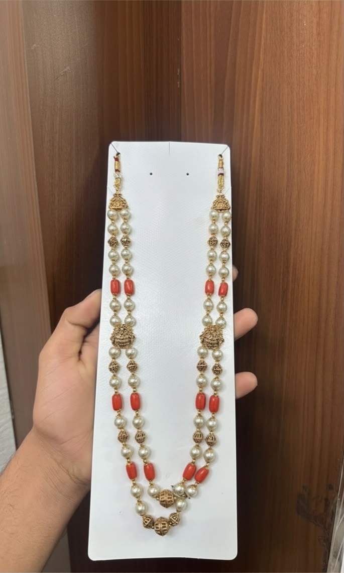 Coral & Pearl Long Chain