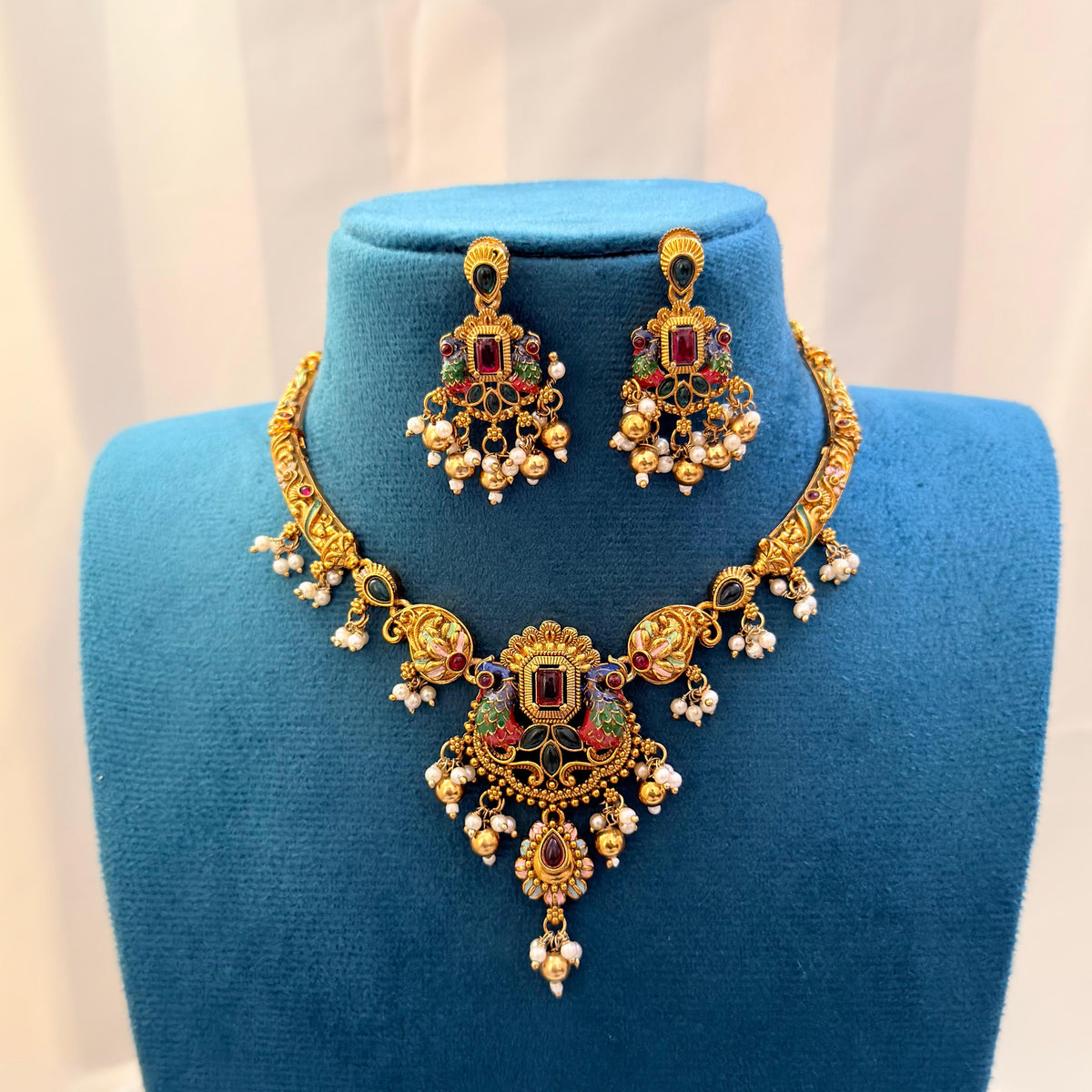 Chaandhini Premium Necklace Set