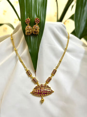 Premium Royal Kemp Damaru Neck Piece With Jhumka