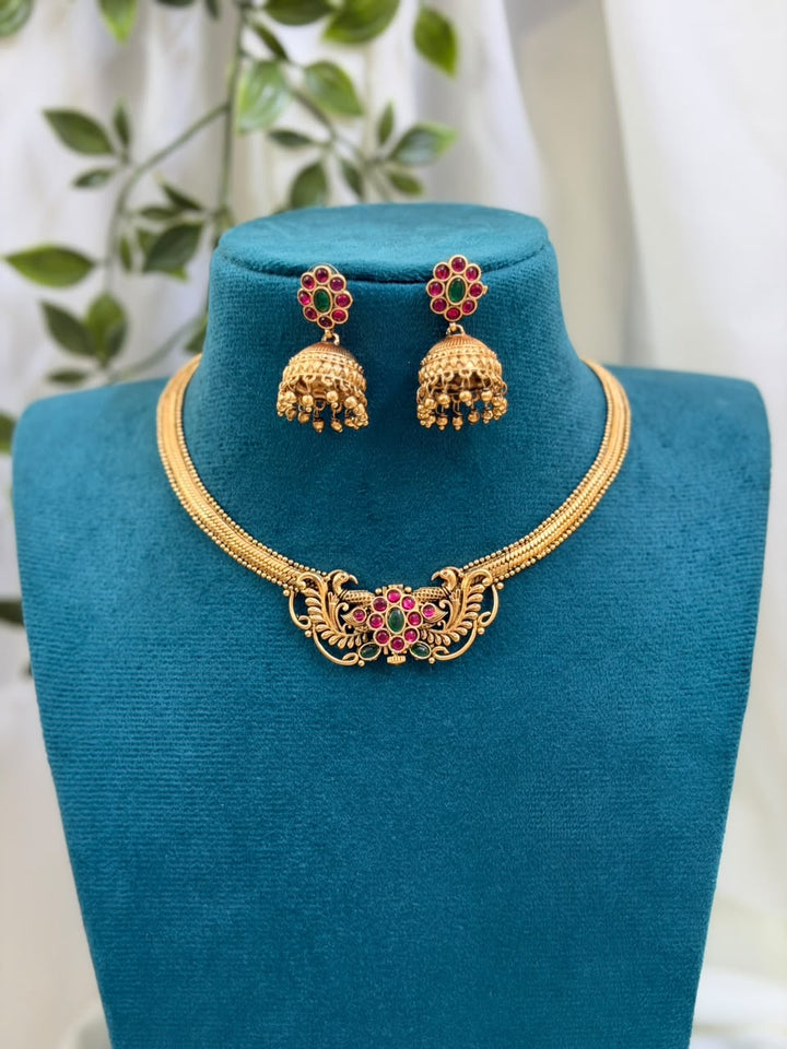 Openable Kasavu Mala With Jhumka