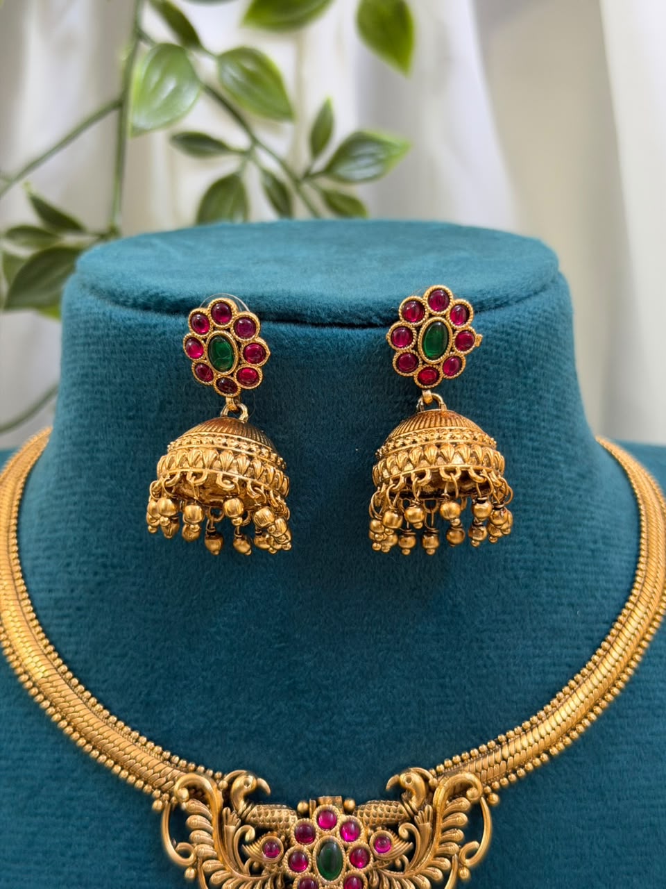 Openable Kasavu Mala With Jhumka