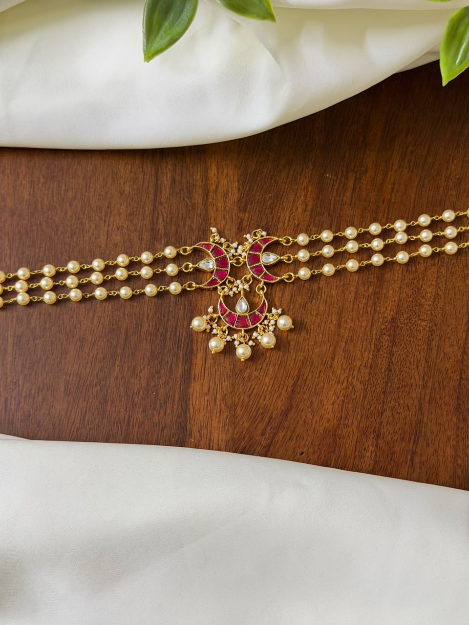 Chandra 3 Line Pearl Choker With Kemp Stone — Pink