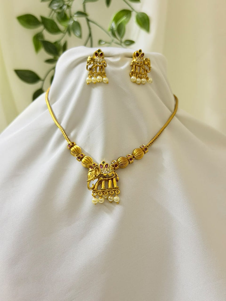 Elephant Short Necklace