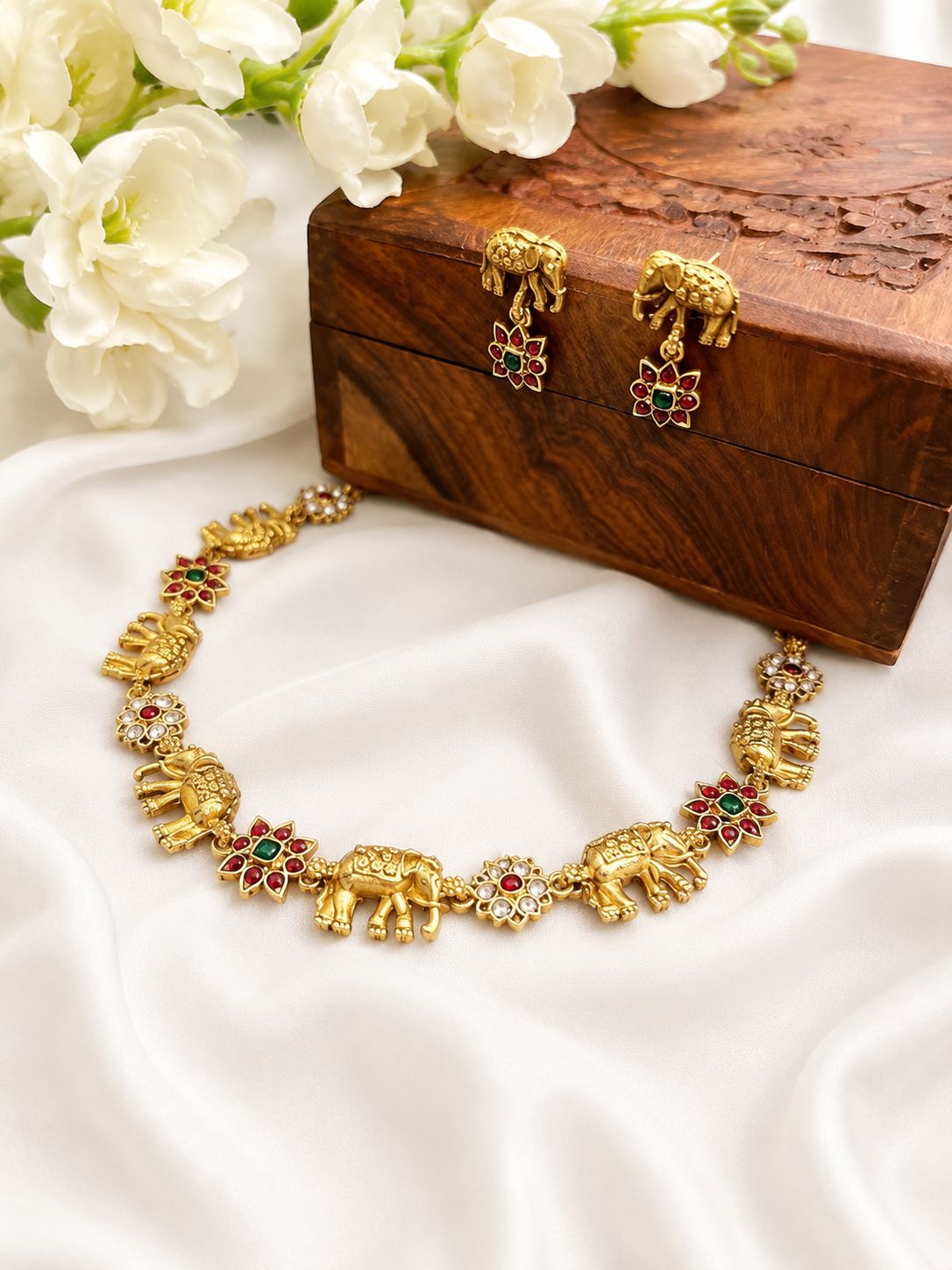 Elephant Floral Neckpiece — Multi